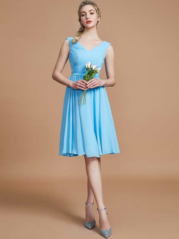 A-Line/Princess V-neck Sleeveless Ruched Short/Mini Chiffon Bridesmaid Dresses 2855