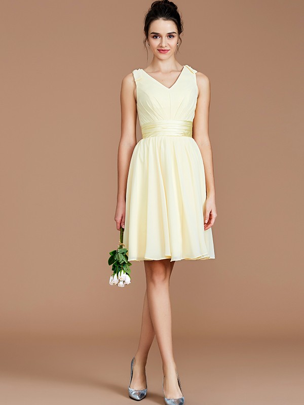 A-Line/Princess V-neck Sleeveless Sash/Ribbon/Belt Short/Mini Chiffon Bridesmaid Dresses 2856