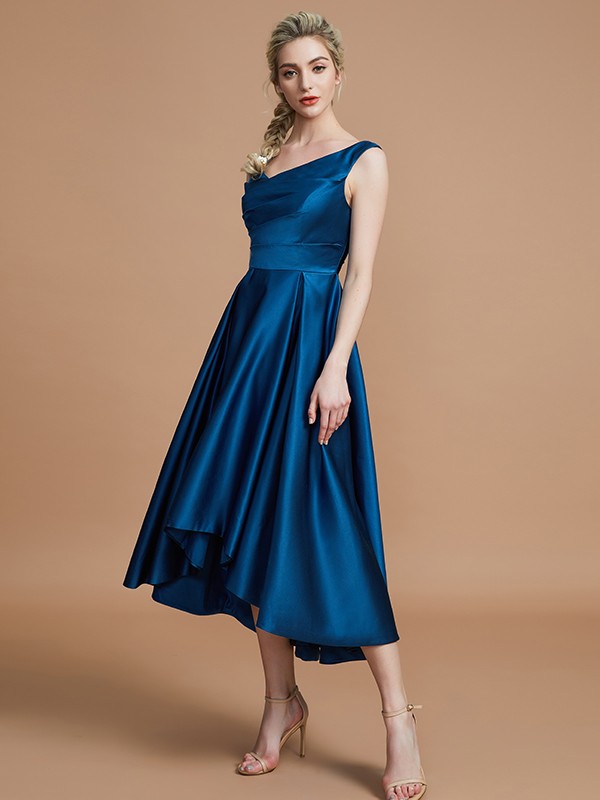 A-Line/Princess V-neck Satin Asymmetrical Sleeveless Bridesmaid Dresses 2815