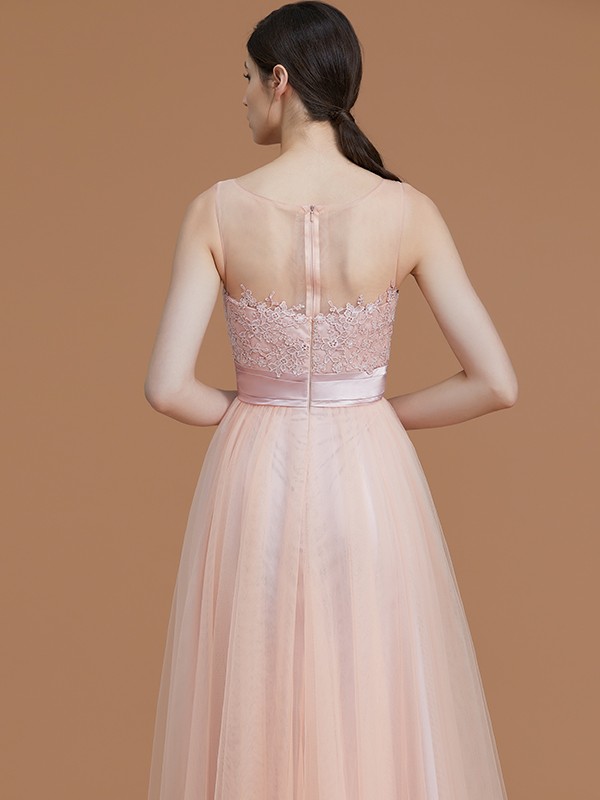 A-Line/Princess Bateau Sleeveless Floor-Length Applique Tulle Bridesmaid Dresses 2108