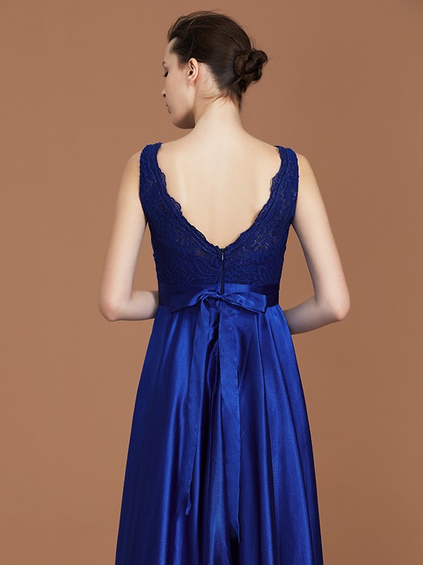 A-Line/Princess V-neck Sleeveless Satin Asymmetrical Lace Bridesmaid Dress 2857