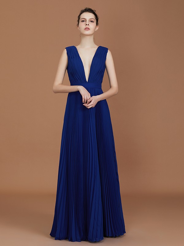 A-Line/Princess V-neck Sleeveless Pleated Floor-Length Chiffon Bridesmaid Dress 2844