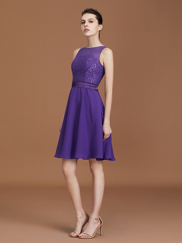 A-Line/Princess Lace Knee-Length Sleeveless Bateau Chiffon Bridesmaid Dresses 2343