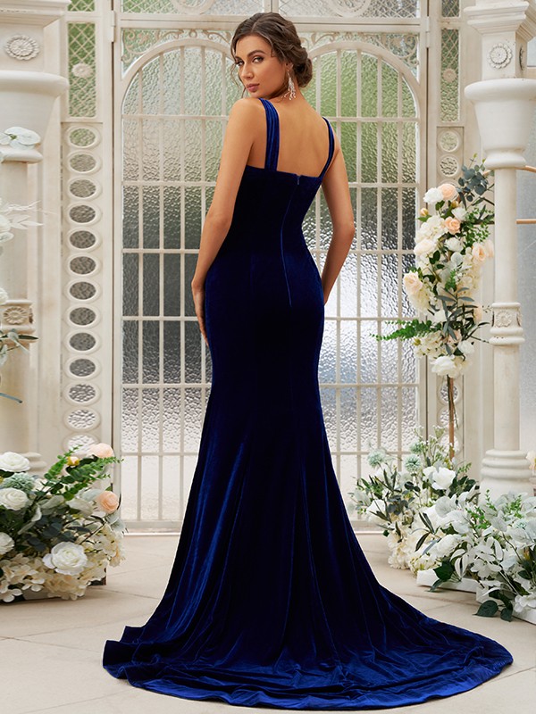 Trumpet/Mermaid Velvet Ruffles Straps Sleeveless Sweep/Brush Train Bridesmaid Dresses 3313