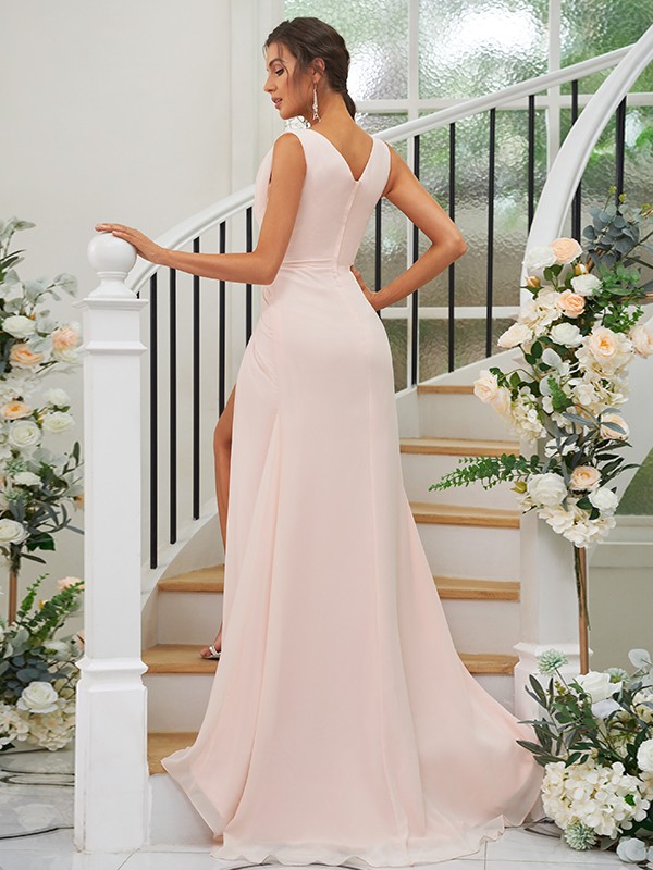 A-Line/Princess Chiffon Ruched V-neck Sleeveless Sweep/Brush Train Bridesmaid Dresses 2188