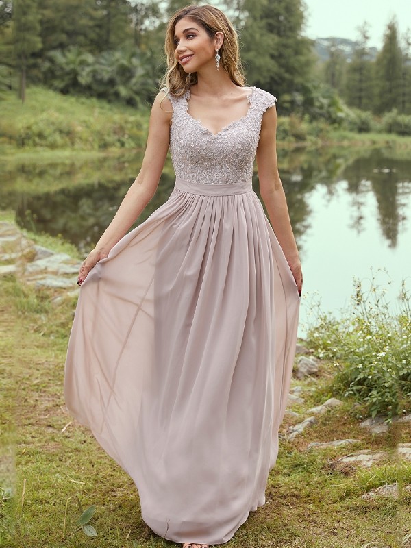 A-Line/Princess Chiffon Applique Sweetheart Sleeveless Floor-Length Bridesmaid Dresses 2133