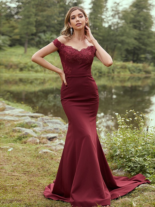 Sheath/Column Stretch Crepe Applique Off-the-Shoulder Sleeveless Sweep/Brush Train Bridesmaid Dresses 3145