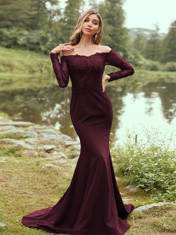 Sheath/Column Stretch Crepe Applique Off-the-Shoulder Long Sleeves Sweep/Brush Train Bridesmaid Dresses 3144