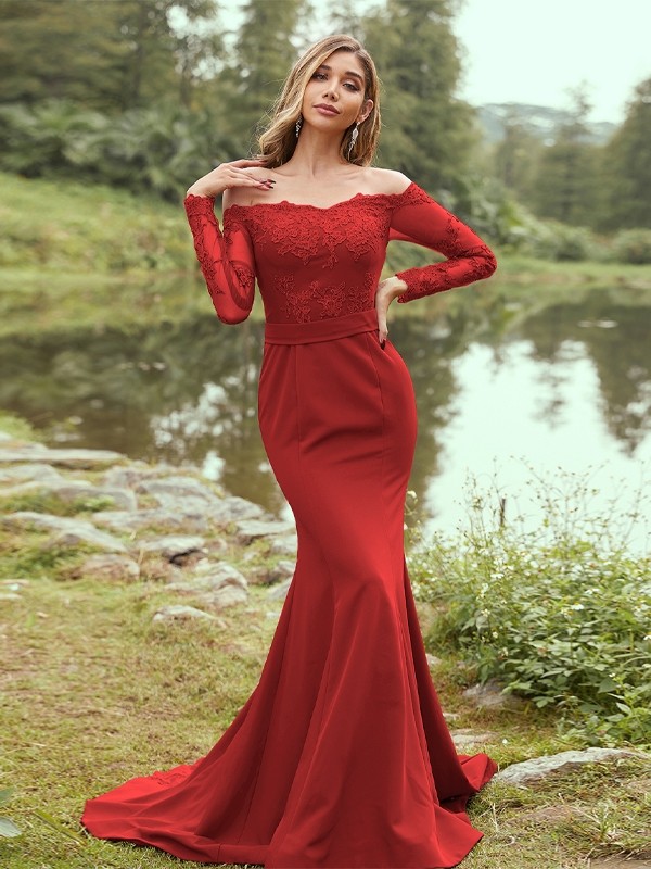 Sheath/Column Stretch Crepe Applique Off-the-Shoulder Long Sleeves Sweep/Brush Train Bridesmaid Dresses 3144