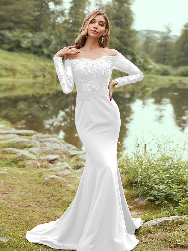 Sheath/Column Stretch Crepe Applique Off-the-Shoulder Long Sleeves Sweep/Brush Train Bridesmaid Dresses 3144