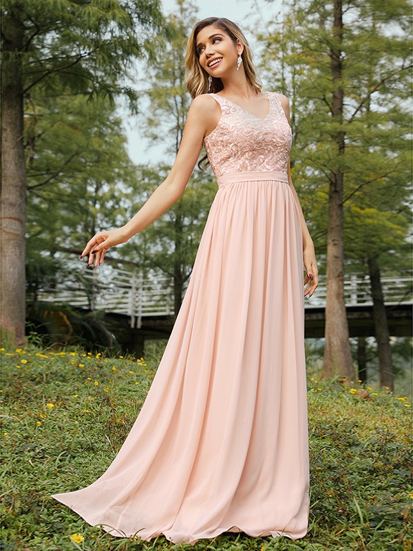 A-Line/Princess Chiffon Lace V-neck Sleeveless Floor-Length Bridesmaid Dresses 2152