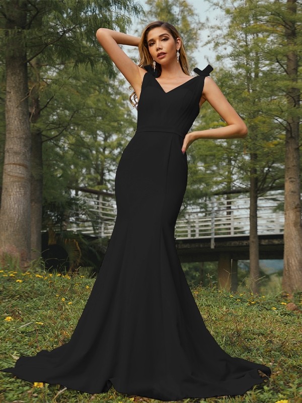 Trumpet/Mermaid Stretch Crepe Ruched V-neck Sleeveless Sweep/Brush Train Bridesmaid Dresses 3289