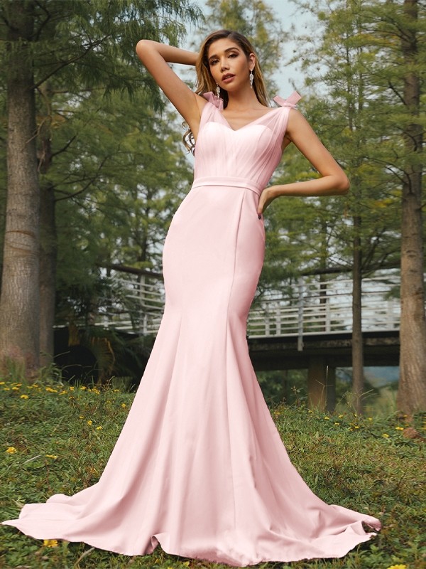 Trumpet/Mermaid Stretch Crepe Ruched V-neck Sleeveless Sweep/Brush Train Bridesmaid Dresses 3289