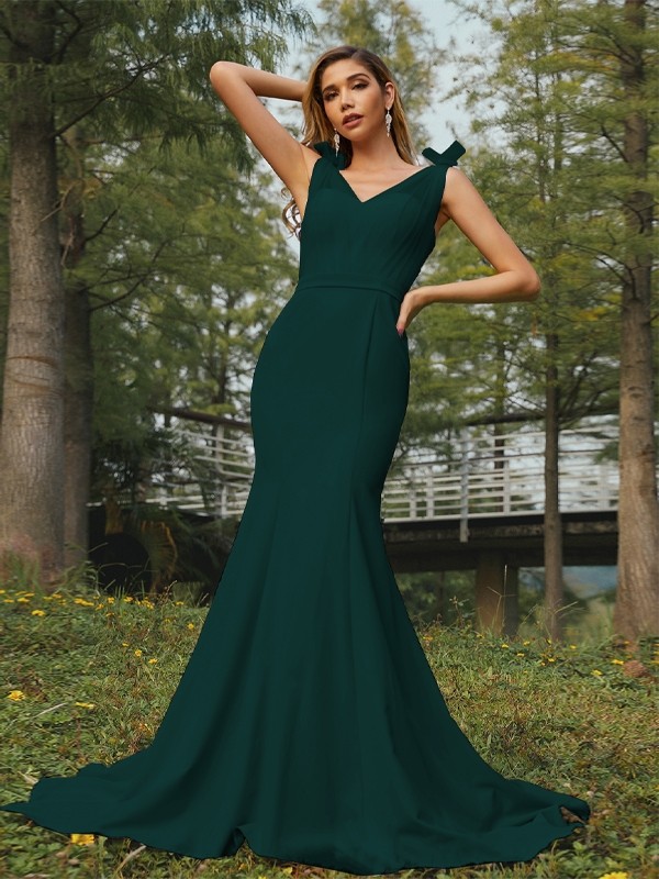 Trumpet/Mermaid Stretch Crepe Ruched V-neck Sleeveless Sweep/Brush Train Bridesmaid Dresses 3289