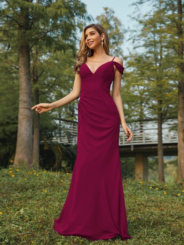 Sheath/Column Chiffon Ruched V-neck Sleeveless Floor-Length Bridesmaid Dresses 2910