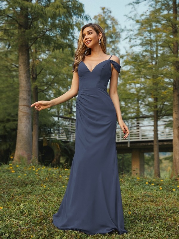 Sheath/Column Chiffon Ruched V-neck Sleeveless Floor-Length Bridesmaid Dresses 2910