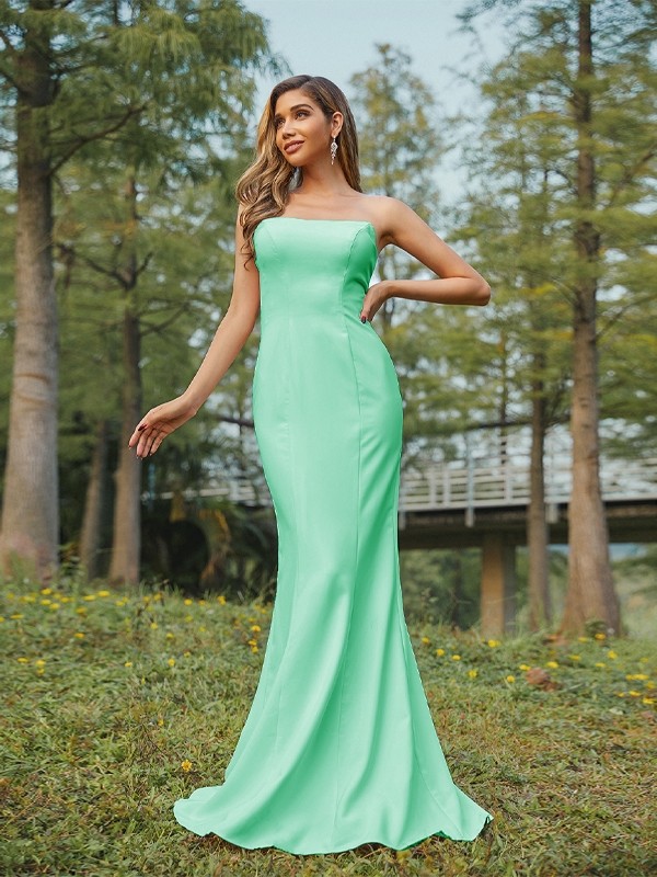 Sheath/Column Stretch Crepe Ruched Strapless Sleeveless Sweep/Brush Train Bridesmaid Dresses 3178