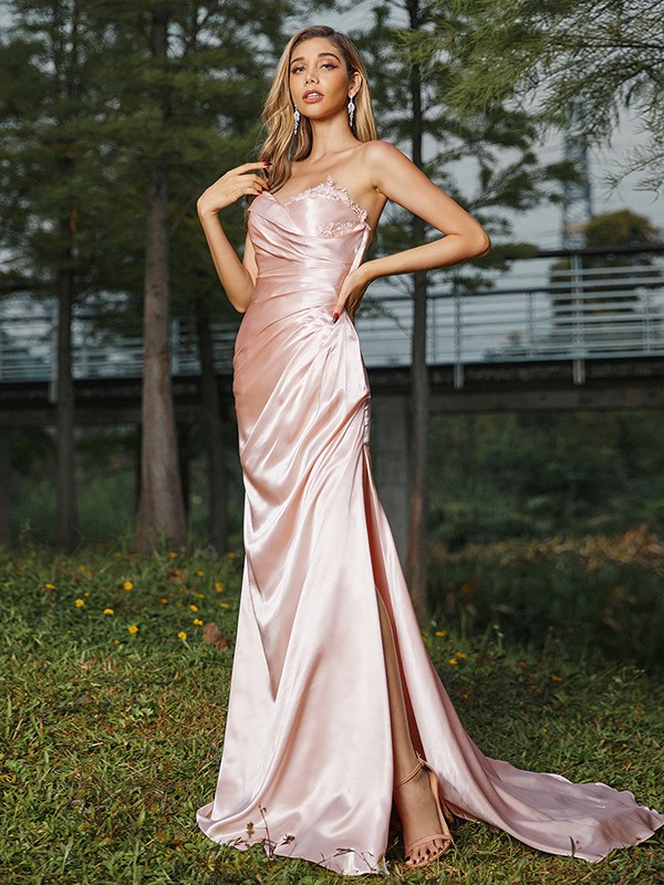 Sheath/Column Silk like Satin Ruched Sweetheart Sleeveless Sweep/Brush Train Bridesmaid Dresses 3078