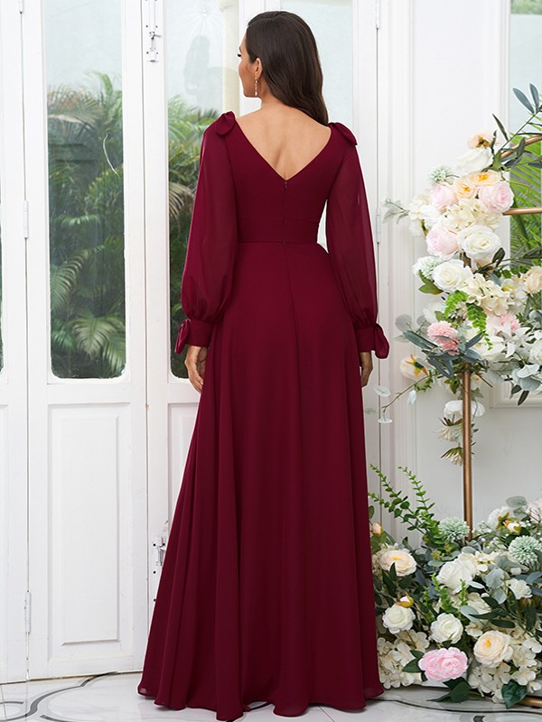 A-Line/Princess Chiffon Bowknot V-neck Long Sleeves Floor-Length Bridesmaid Dresses 2136