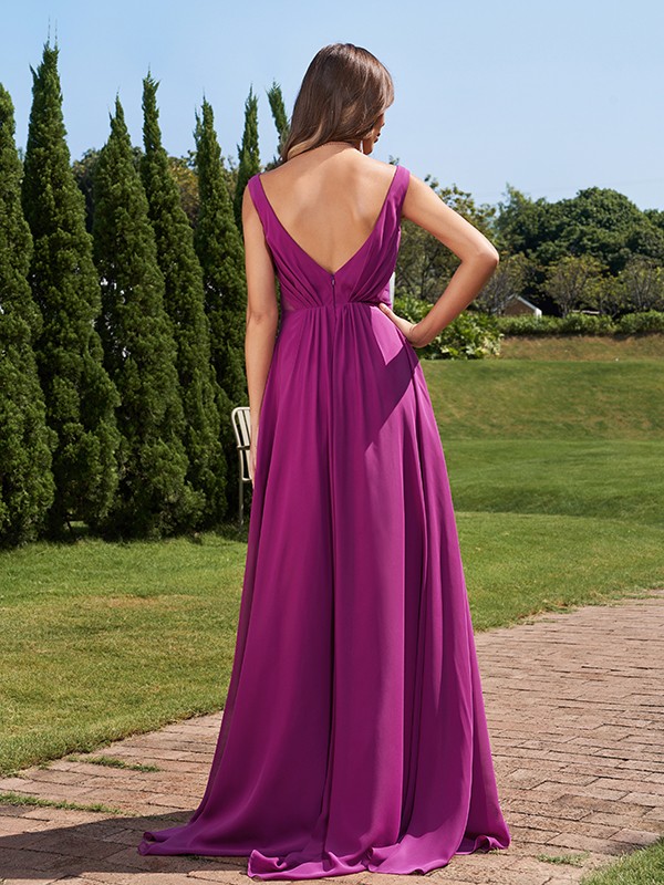 A-Line/Princess Chiffon Ruched V-neck Sleeveless Sweep/Brush Train Bridesmaid Dresses 2191