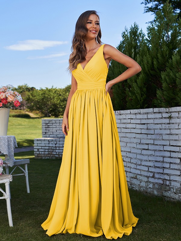 A-Line/Princess Chiffon Ruched V-neck Sleeveless Sweep/Brush Train Bridesmaid Dresses 2192