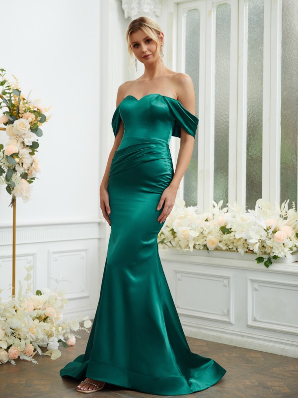 Sheath/Column Elastic Woven Satin Ruched Off-the-Shoulder Sleeveless Sweep/Brush Train Bridesmaid Dresses 2919