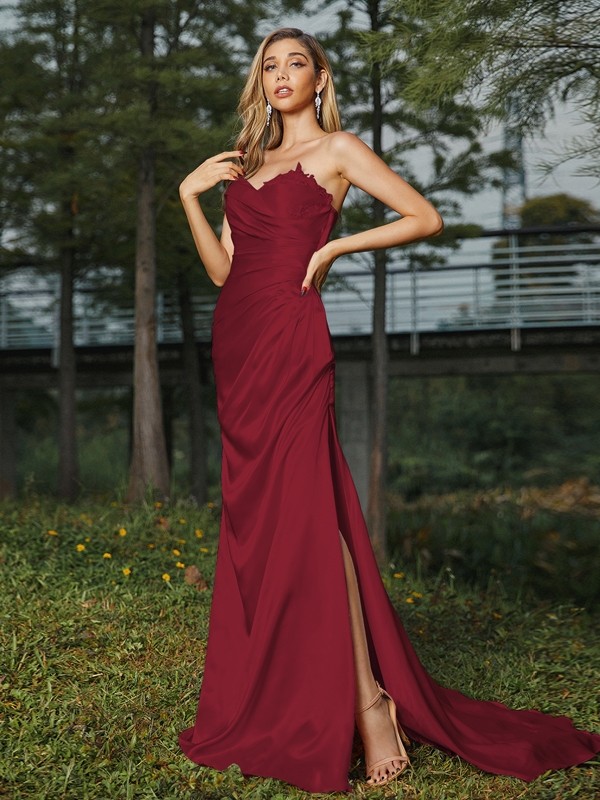 Sheath/Column Silk like Satin Ruched Sweetheart Sleeveless Sweep/Brush Train Bridesmaid Dresses 3078