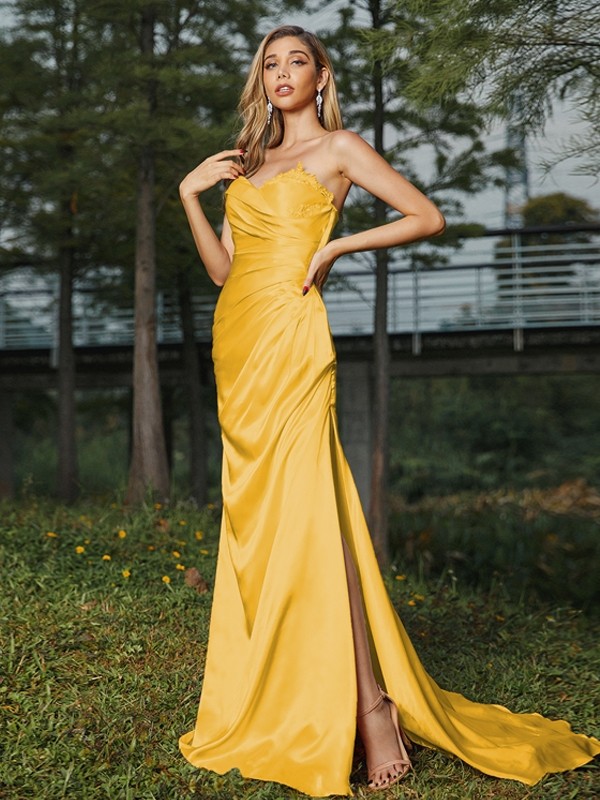 Sheath/Column Silk like Satin Ruched Sweetheart Sleeveless Sweep/Brush Train Bridesmaid Dresses 3078