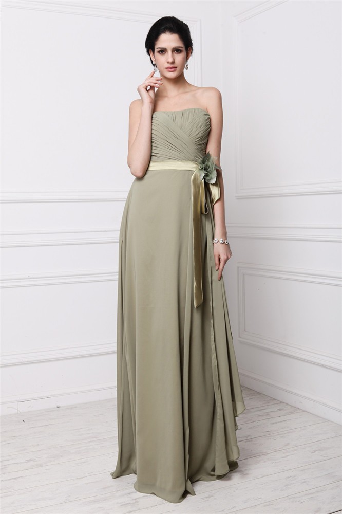 Sheath/Column Strapless Sleeveless Hand-Made Flower Pleats Long Chiffon Bridesmaid Dresses 3122