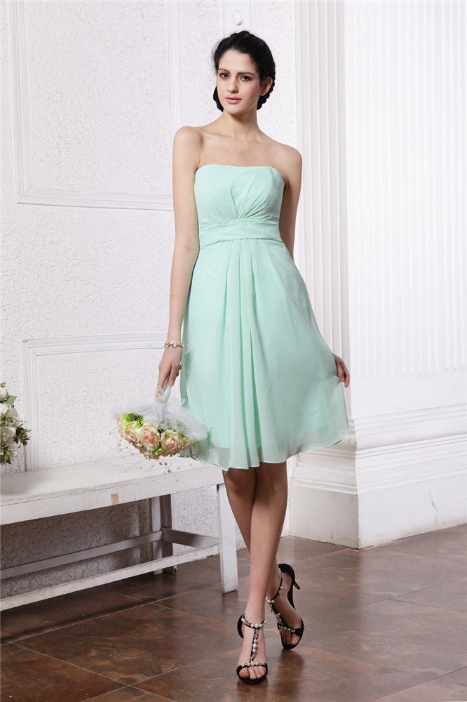 Sheath/Column Strapless Sleeveless Pleats Short Chiffon Bridesmaid Dresses 3128