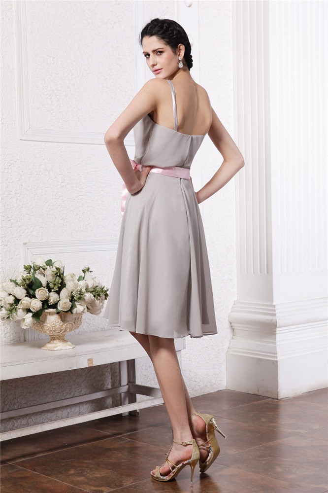 Sheath/Column Scoop Sleeveless Sash Short Chiffon Bridesmaid Dresses 3038