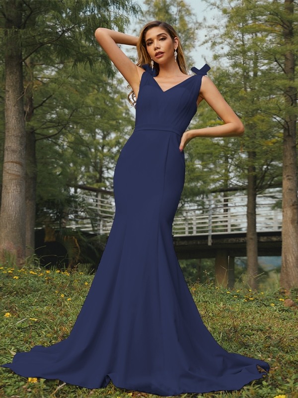 Trumpet/Mermaid Stretch Crepe Ruched V-neck Sleeveless Sweep/Brush Train Bridesmaid Dresses 3289