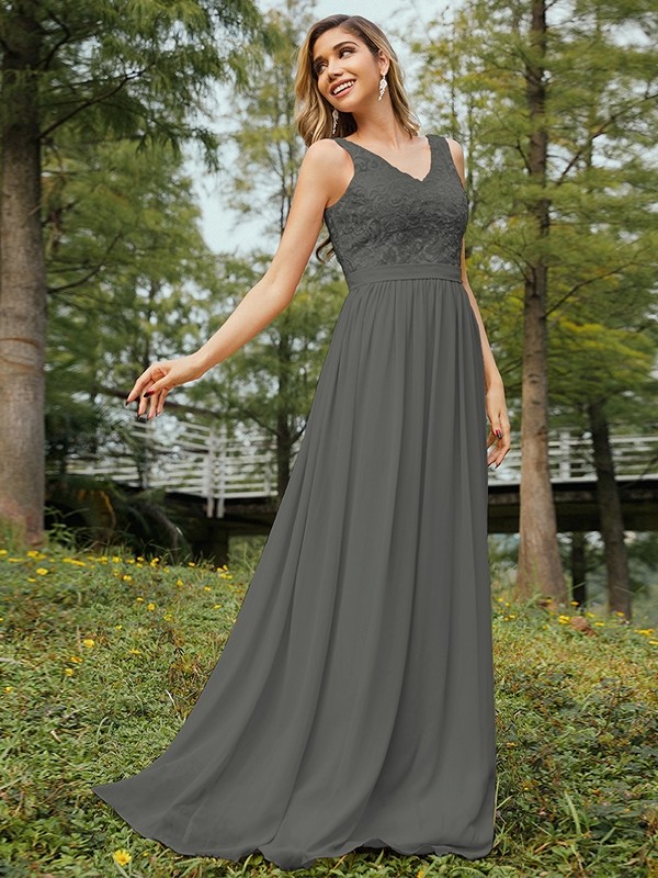 A-Line/Princess Chiffon Lace V-neck Sleeveless Floor-Length Bridesmaid Dresses 2152