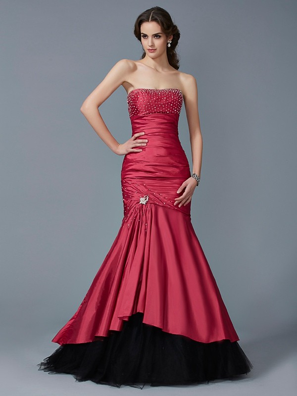 Trumpet/Mermaid Strapless Sleeveless Beading Long Taffeta Dresses 7423