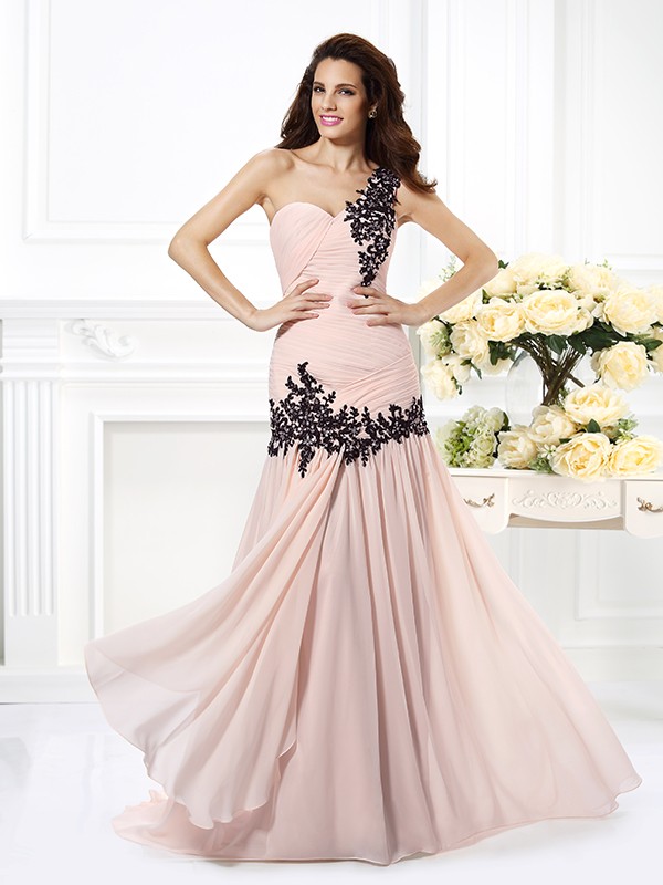 A-Line/Princess One-Shoulder Beading Applique Sleeveless Long Chiffon Dresses 3832