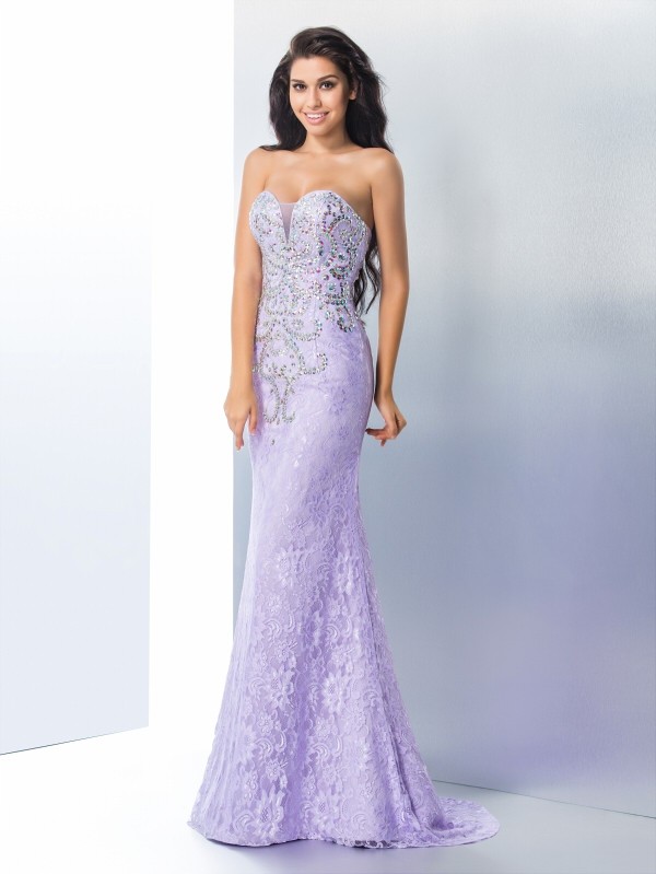 Trumpet/Mermaid Sweetheart Beading Sleeveless Long Lace Dresses 7483