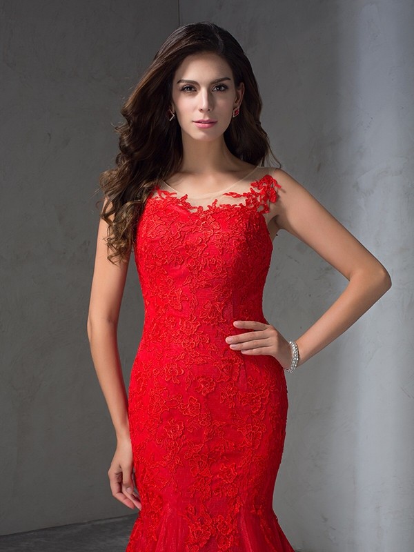 Sheath/Column Scoop Applique Sleeveless Long Lace Dresses 6367