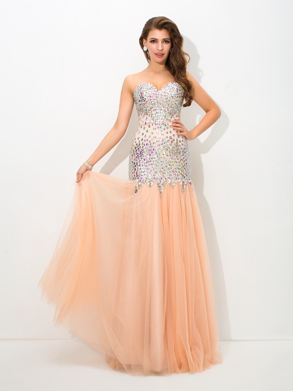 Trumpet/Mermaid Sweetheart Beading Sleeveless Long Net Dresses 7486