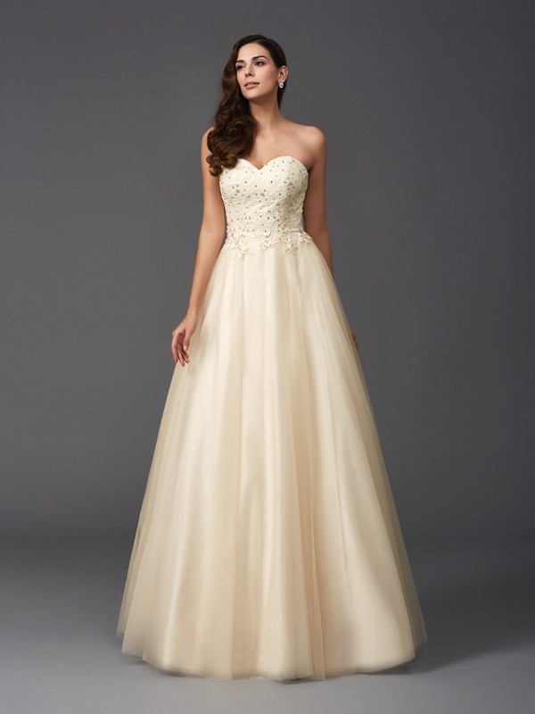 A-Line/Princess Sweetheart Beading Sleeveless Long Net Dresses 4964