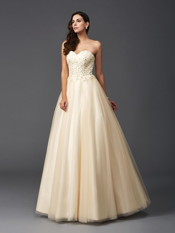 A-Line/Princess Sweetheart Beading Sleeveless Long Net Dresses 4964