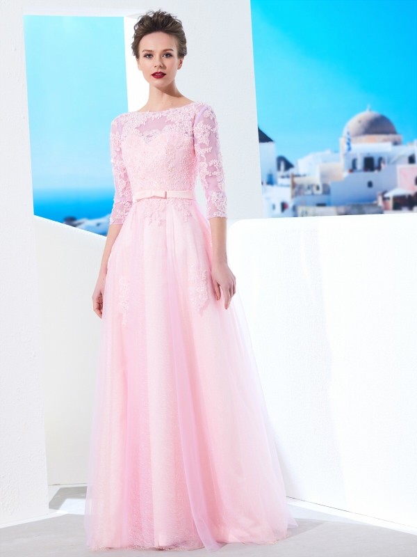 A-Line/Princess Bateau 1/2 Sleeves Floor-Length Applique Tulle Dresses 3355