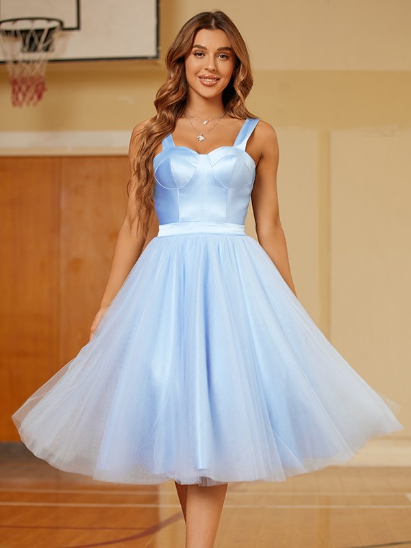 A-Line/Princess Tulle Ruffles Straps Sleeveless Knee-Length Dresses 5371