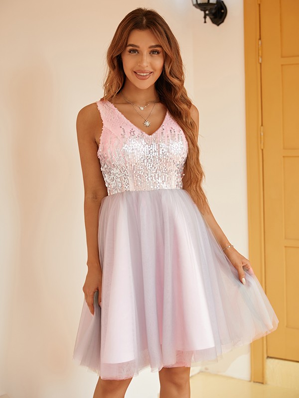 A-Line/Princess Sequin V-neck Sleeveless Short/Mini Dresses 4375