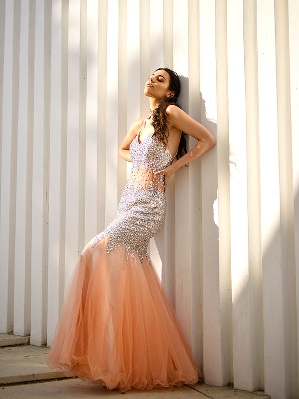 Trumpet/Mermaid V-neck Sleeveless Tulle Floor-Length Sequin Dresses 7609