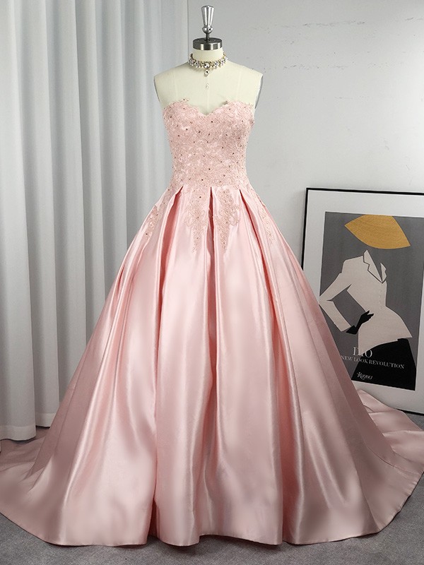 Ball Gown Sweetheart Lace Satin Sleeveless Court Train Dresses 5755