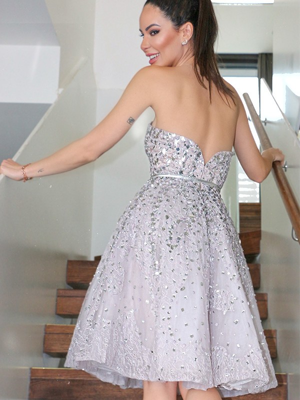 A-Line/Princess Strapless Sleeveless Sequin Knee-Length Tulle Homecoming Dresses 4793