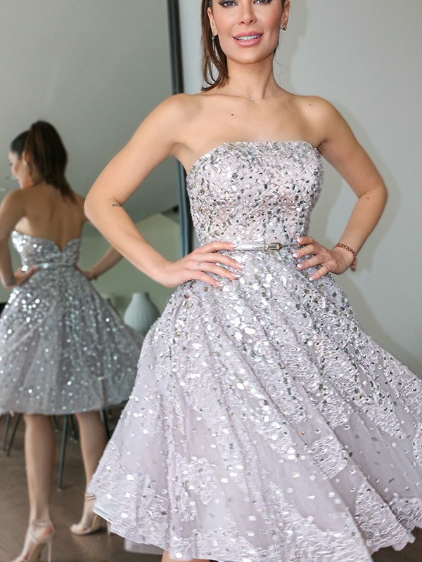 A-Line/Princess Strapless Sleeveless Sequin Knee-Length Tulle Homecoming Dresses 4793