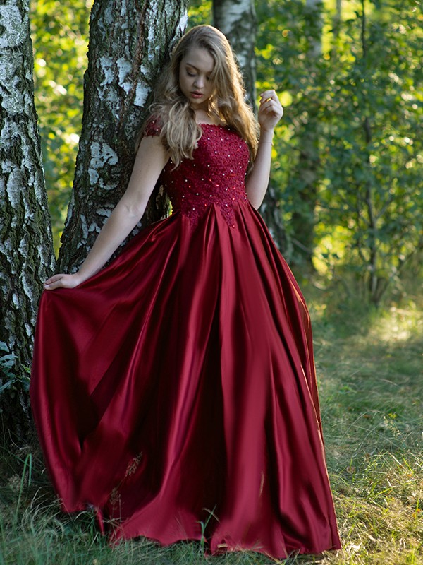 Ball Gown Off-the-Shoulder Sleeveless Floor-Length Applique Satin Dresses 5655