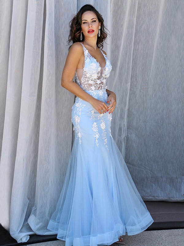 Trumpet/Mermaid Tulle V-neck Sleeveless Applique Floor-Length Dresses 7570