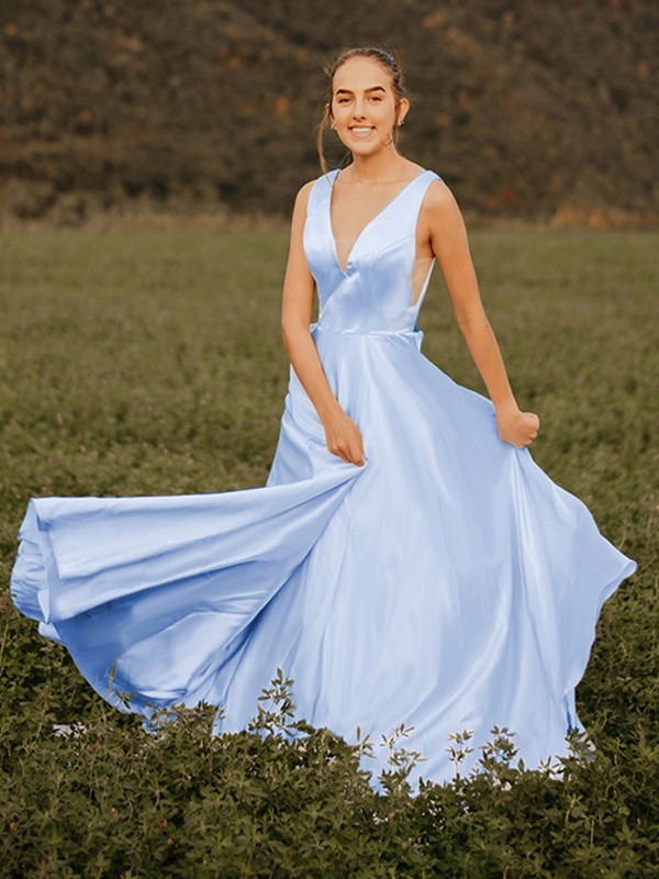 A-Line/Princess Ruffles V-neck Sleeveless Satin Sweep/Brush Train Dresses 4043